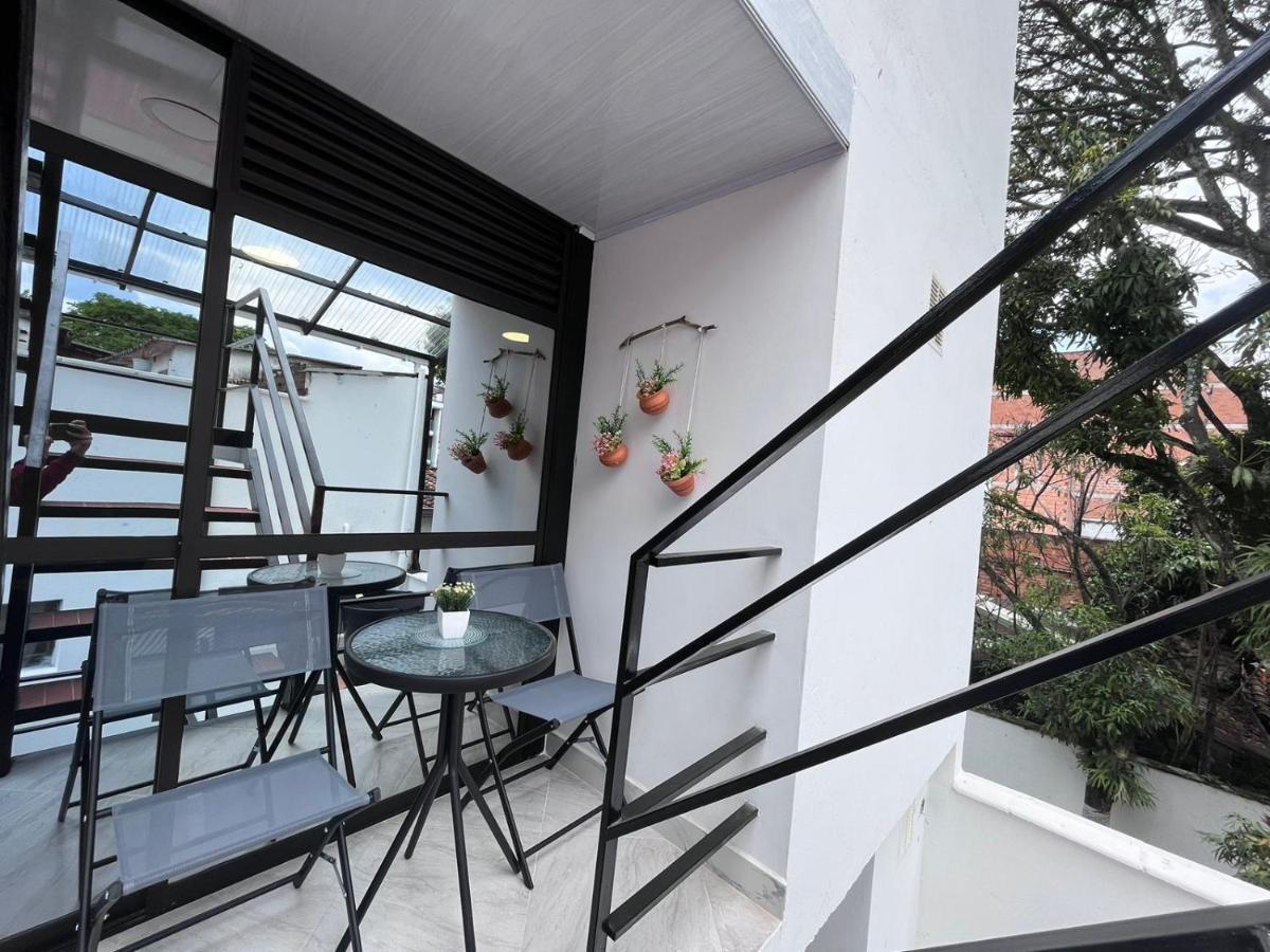 Edificio Santamarta Medellin Otel Dış mekan fotoğraf