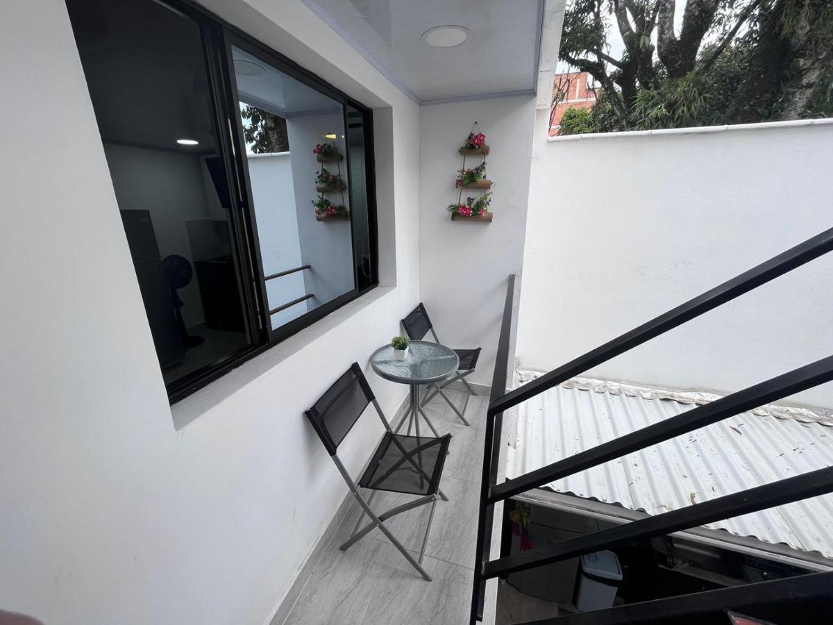 Edificio Santamarta Medellin Otel Dış mekan fotoğraf