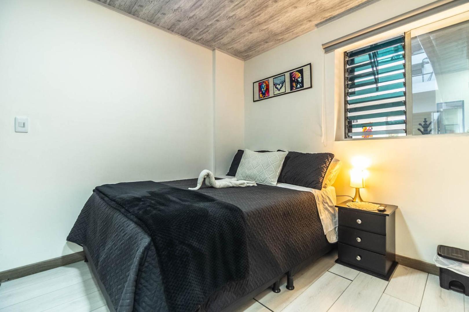 Edificio Santamarta Medellin Otel Dış mekan fotoğraf