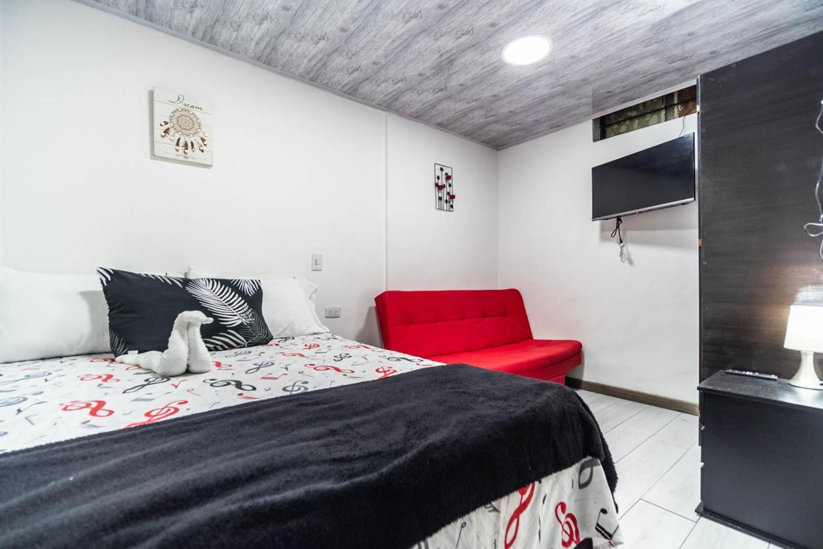Edificio Santamarta Medellin Otel Dış mekan fotoğraf